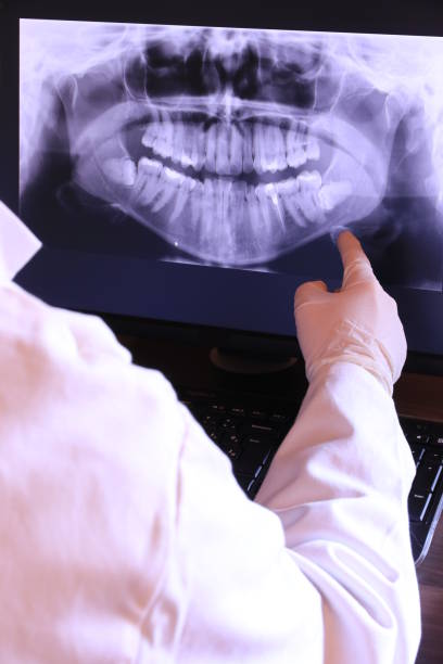 Best Orthodontic Emergency Dentist in Iron River, MI