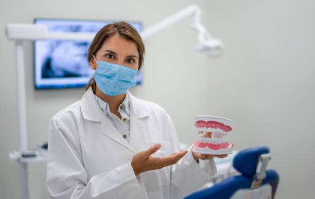 Best Holiday Emergency Dentist in Iron River, MI