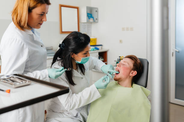 Best Urgent Dental Care for Toothache in Iron River, MI